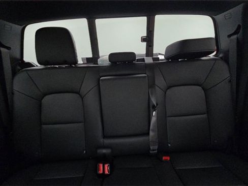 New 2026 GMC Canyon Elevation w/ Convenience Package image 15