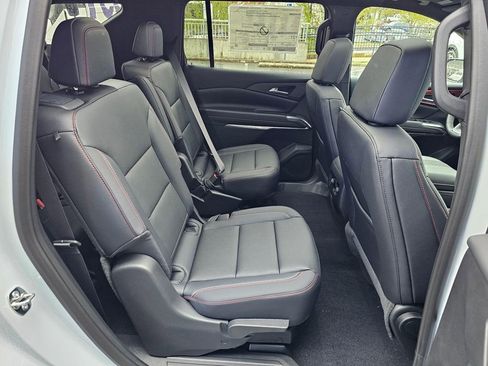 New 2026 Chevrolet Traverse Z71 AWD/4WD image 12