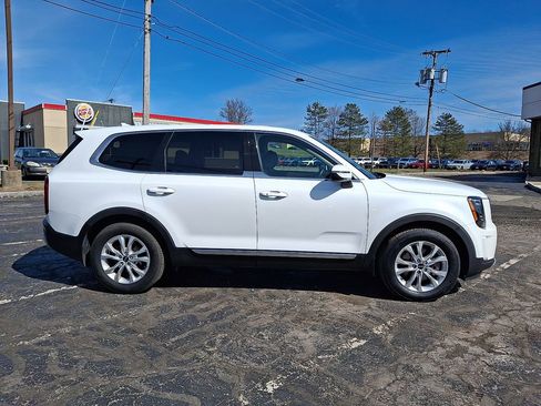 Used 2020 Kia Telluride LX image 17