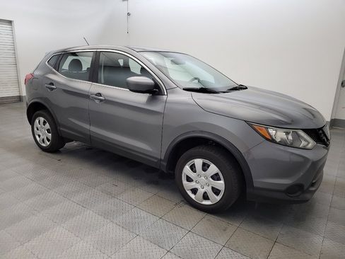 Used 2018 Nissan Rogue Sport S FWD image 11