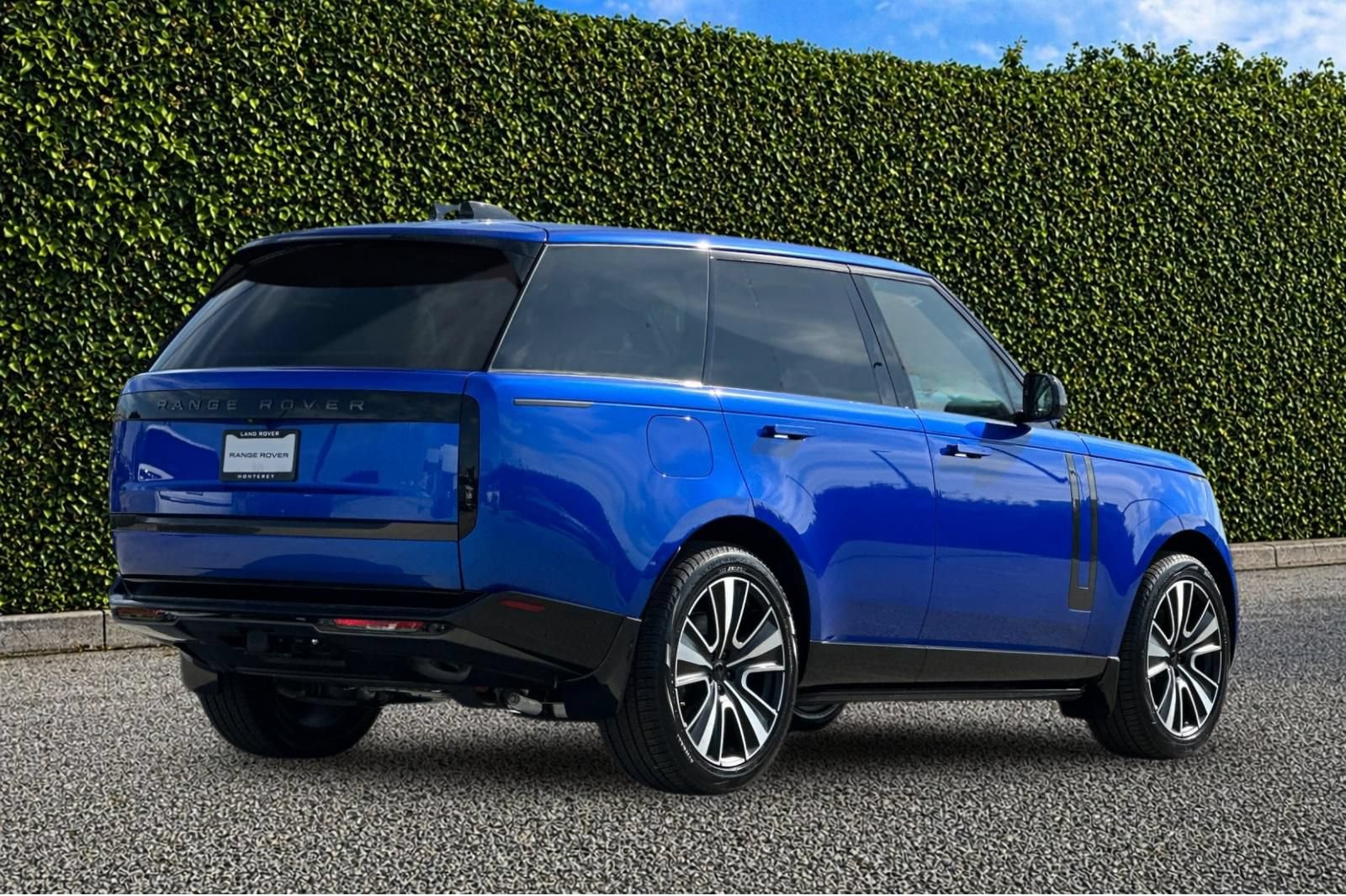 New 2026 Land Rover Range Rover SE AWD/4WD image 6