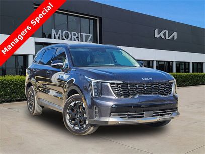 New 2025 Kia Sorento S