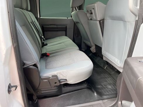 Used 2015 Ford F550 4x4 Crew Cab Super Duty image 13