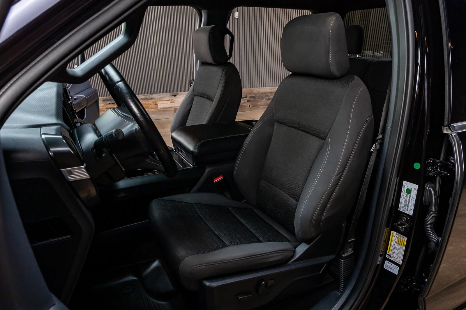 Used 2022 Ford F150 XLT w/ Equipment Group 302A High AWD/4WD image 30