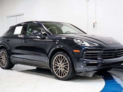 Used 2023 Porsche Cayenne Platinum Edition image 5