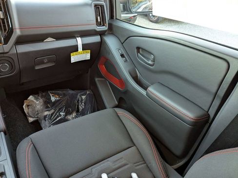 New 2026 Nissan Frontier PRO-4X w/ Tow Package AWD/4WD image 12