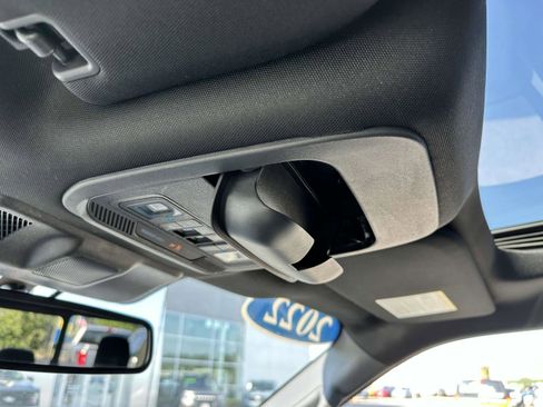 Used 2022 Ford F150 XLT w/ Equipment Group 302A High image 29