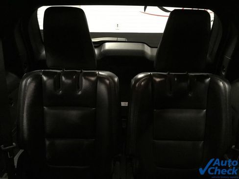 Used 2013 Ford Explorer XLT AWD/4WD image 31