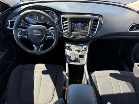 Used 2016 Chrysler 200 Limited FWD image 14