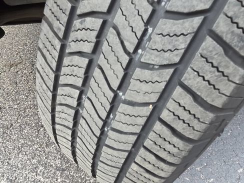 Used 2007 Hyundai Santa Fe GLS FWD image 14