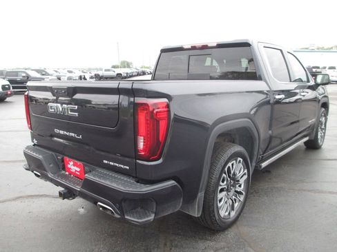 Used 2025 GMC Sierra 1500 Denali Ultimate AWD/4WD image 7