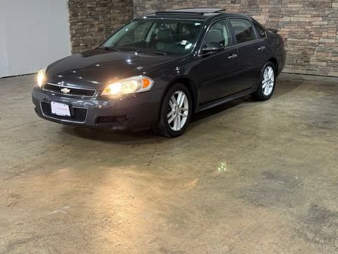 Used 2015 Chevrolet Impala LTZ FWD image 5