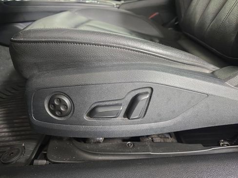 Used 2018 Audi A5 2.0T Premium Plus w/ Premium Plus AWD/4WD image 31