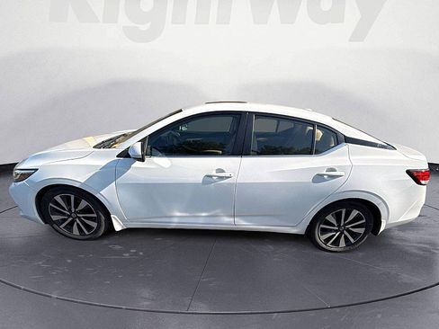 Used 2020 Nissan Sentra SV w/ SV Premium Package FWD image 2