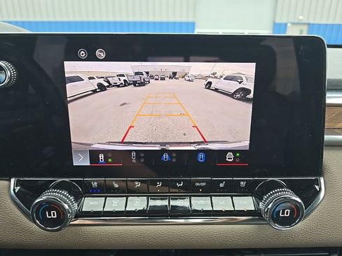Used 2023 GMC Canyon Denali AWD/4WD image 28