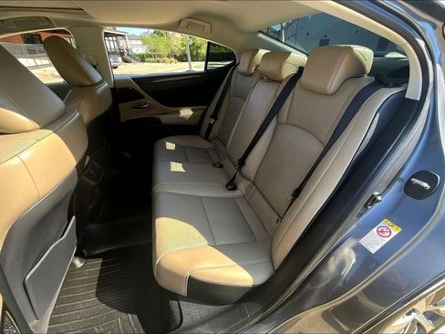 Used 2019 Lexus ES 350 w/ Premium Package image 33