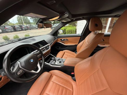 Used 2019 BMW 330i xDrive Sedan w/ Convenience Package AWD/4WD image 21