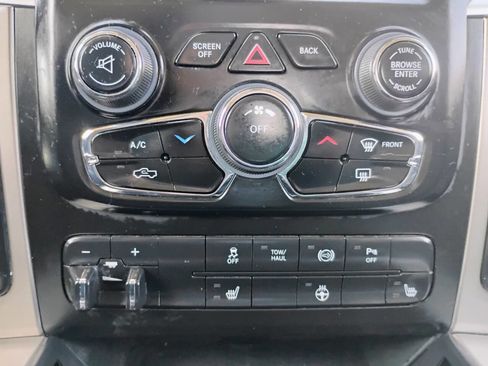 Used 2013 RAM 3500 Big Horn image 21