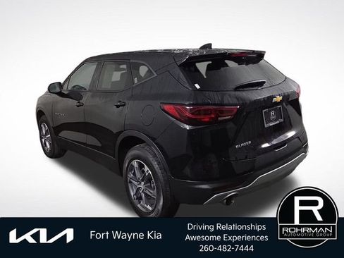 Used 2023 Chevrolet Blazer LT w/ Driver Confidence Package FWD image 9
