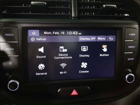 Used 2024 Kia Soul LX image 41