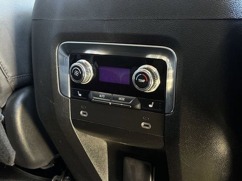 Used 2023 GMC Yukon AT4 w/ AT4 Premium Plus Package image 27