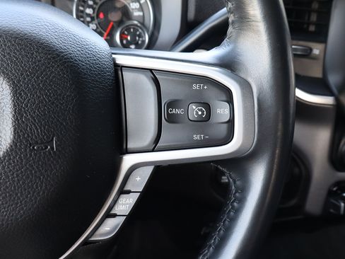 Used 2024 RAM 3500 Big Horn image 33