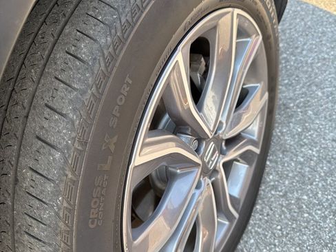 Used 2022 Honda CR-V Touring image 5