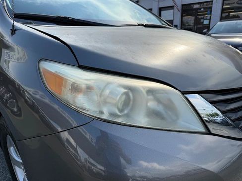 Used 2012 Toyota Sienna LE FWD image 15