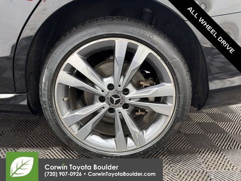 Used 2019 Mercedes-Benz C 300 4MATIC Sedan image 33