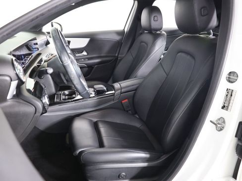 Certified 2019 Mercedes-Benz A 220 4MATIC image 30