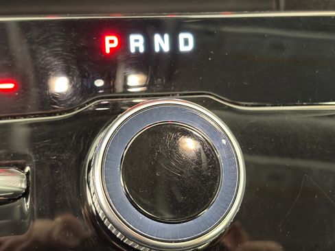 Used 2022 Jeep Grand Cherokee L Limited AWD/4WD image 35