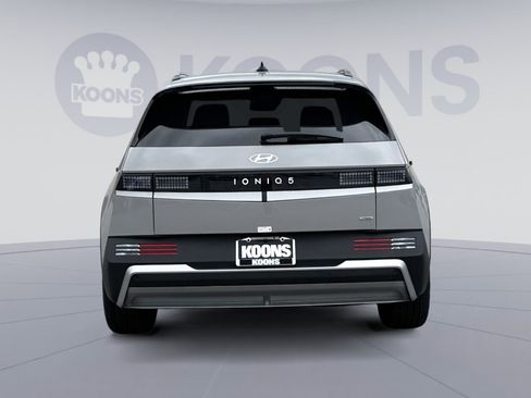 New 2025 Hyundai Ioniq 5 SEL image 5