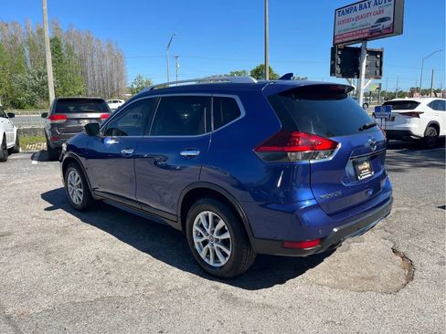Used 2020 Nissan Rogue SV image 7