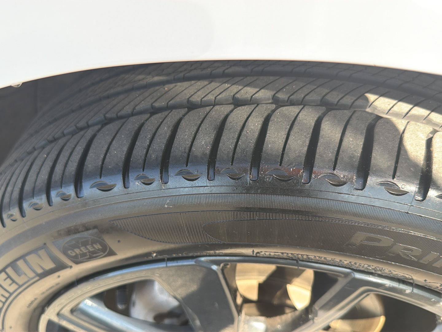 Used 2023 Chevrolet Equinox RS w/ LPO, Floor Liner Package FWD image 27