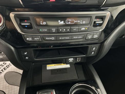 Used 2021 Honda Passport Elite image 17