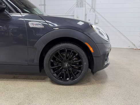 Used 2019 MINI Cooper Clubman S w/ Premium Package image 32