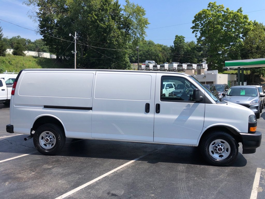 Used 2023 GMC Savana 2500 Extended w/ Driver Convenience Package RWD image 7