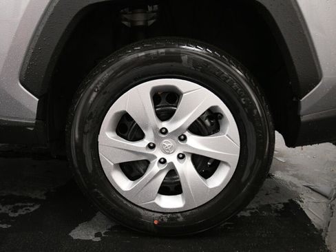 Used 2025 Toyota RAV4 LE image 30