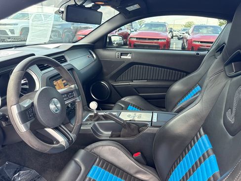 Used 2012 Ford Mustang Shelby GT500 w/ Electronics Pkg RWD image 13