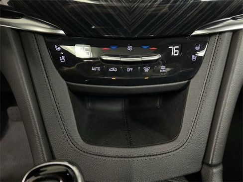 Certified 2023 Cadillac XT6 Premium Luxury image 18