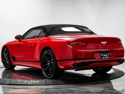 Used 2022 Bentley Continental GT image 12
