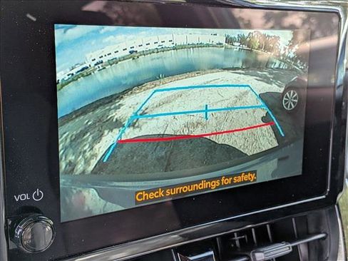 Used 2026 Toyota Corolla Cross SE image 8