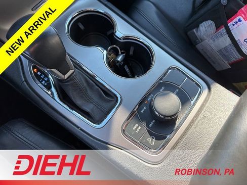 Used 2020 Jeep Grand Cherokee Limited image 17