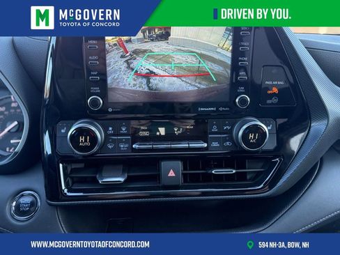 Used 2022 Toyota Highlander XSE image 31