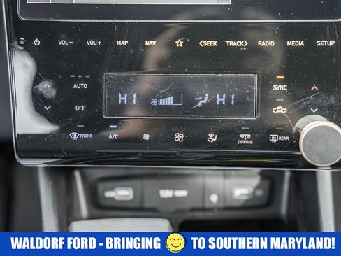 Used 2024 Hyundai Santa Cruz SEL w/ Activity Package image 22