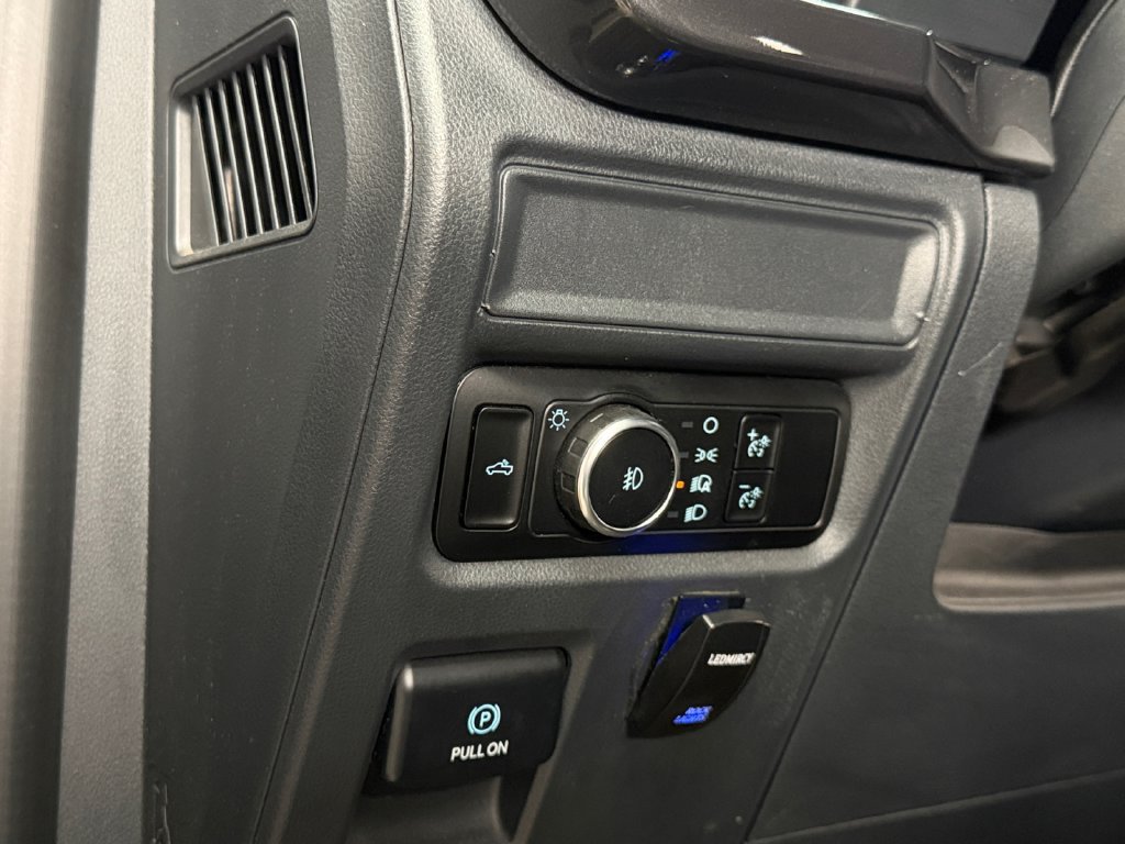 Used 2024 Ford F150 STX AWD/4WD image 22