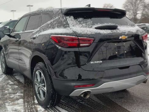 Used 2023 Chevrolet Blazer LT image 4