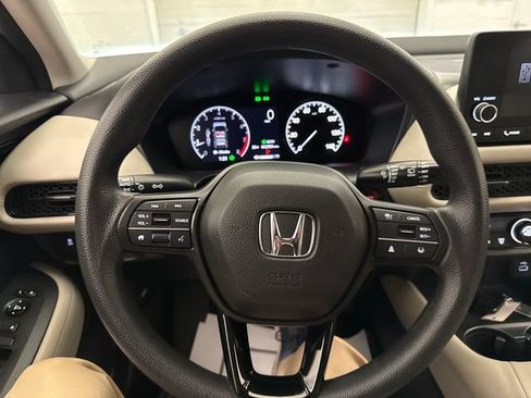 Used 2024 Honda HR-V LX image 14