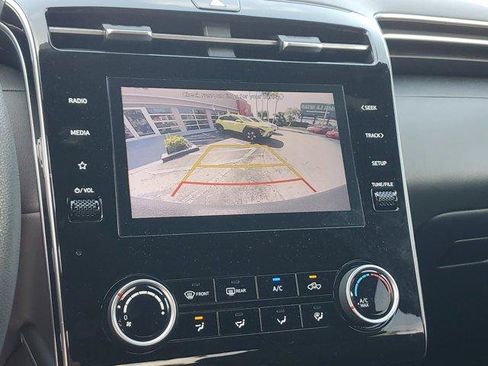 Used 2022 Hyundai Santa Cruz SEL FWD image 22