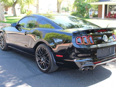 Used 2013 Ford Mustang Shelby GT500 image 39